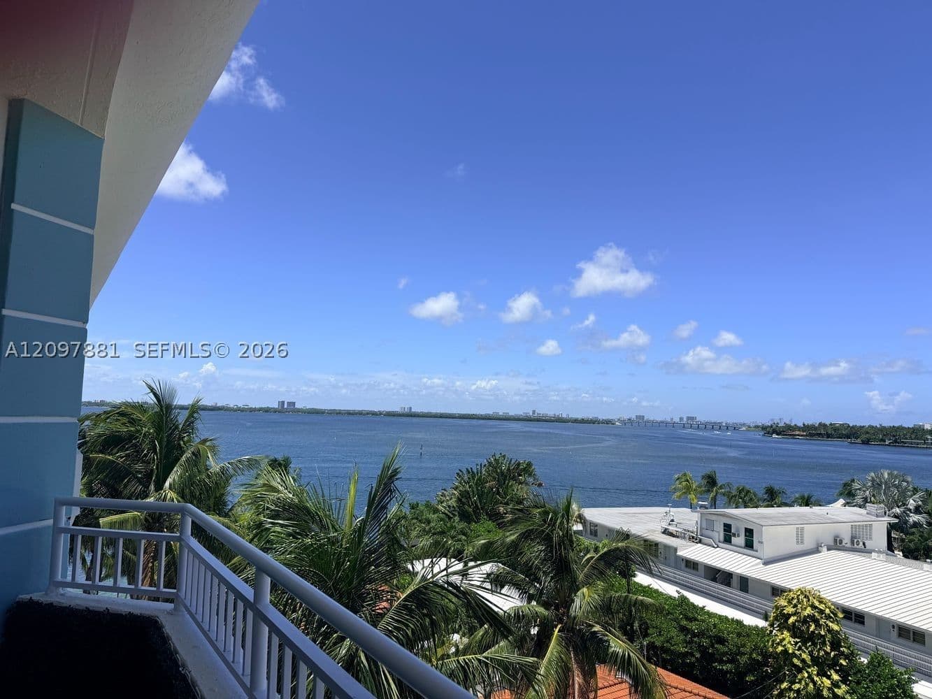 2+1 Condo — 1 Century Ln #605, Miami Beach, FL 33139