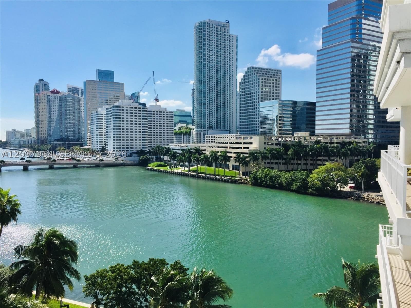 1+1 Condo — 801 Brickell Key Blvd #2907, Miami, FL 33131
