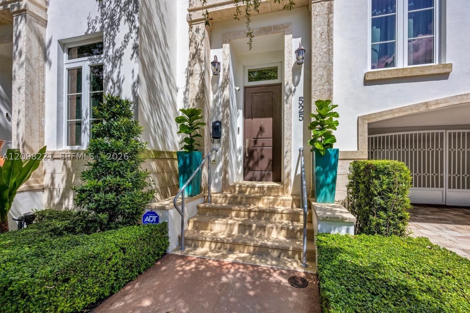 3+1 Condo — 525 Anastasia Ave #525, Coral Gables, FL 33134
