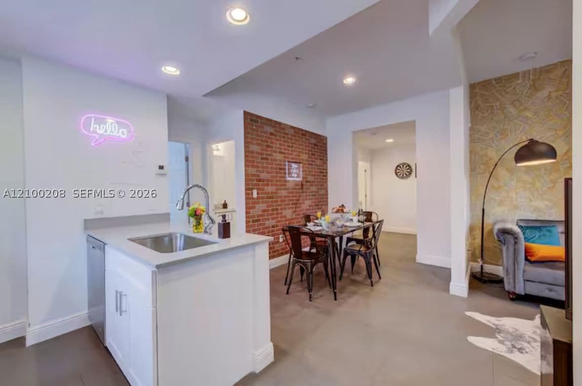 2-bedroom Apartment — 346 35th St #1, Miami, FL 33127