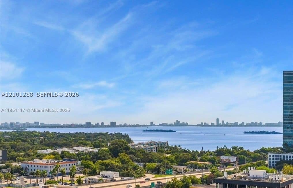 1+1 Condo — 3470 Coast Ave #H1603, Miami, FL 33137