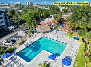 2-bedroom Condo — 777 S Federal Highway #304-k, Pompano Beach, 33062
