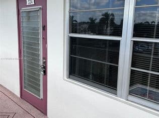 2-bedroom Condo — 324 Fanshaw H #324-H, Boca Raton, 33434