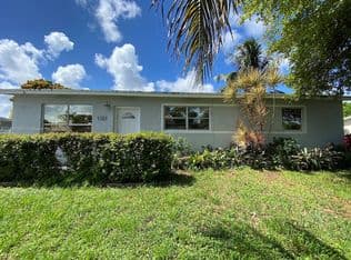 3-bedroom Single-Family Home — 1121 NE 214th St, Miami, 33179
