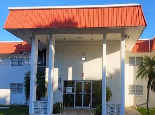 2-bedroom Condo — 4881 NW 22nd St APT B15, Fort Lauderdale, 33313