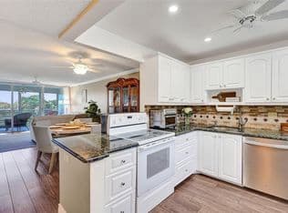 2-bedroom Condo — 605 Oaks Dr APT 504, Pompano Beach, 33069
