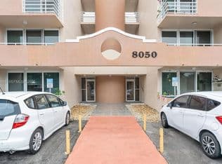 2+1 Condo — 8050 NW 8th St #1110, Miami, 33126