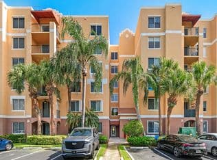 2+1 Condo — 1000 Scotia Drive #102, Hypoluxo, 33462