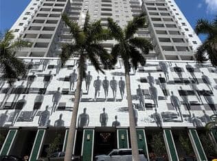 1+1 Condo — 185 SE 14th Ter APT 2701, Miami, 33131