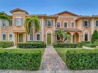 3-bedroom Townhouse — 563 DAKOTA Drive, Jupiter, 33458