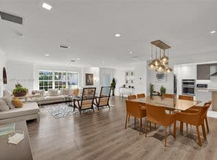 4-bedroom Single-Family Home — 2301 NE 196th St, Miami, 33180