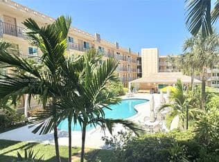 1+1 Condo — 2145 Pierce St APT 206, Hollywood, 33020