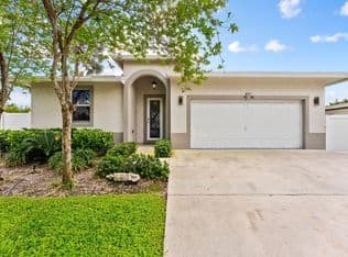 4-bedroom Single-Family Home — 1500 SW 20th Street, Fort Lauderdale, 33315