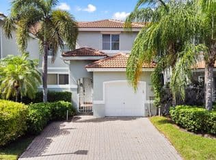 2+1 Townhouse — 931 Lemonwood Court, Hollywood, 33019