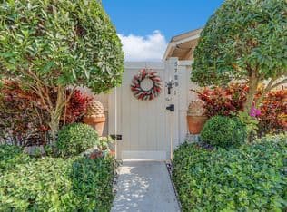 3+1 Townhouse — 5789 Golden Eagle Circle, Palm Beach Gardens, 33418
