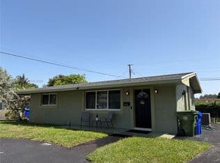 2-bedroom Single-Family Home — 7810 NW 11th Ct, Pembroke Pines, 33024