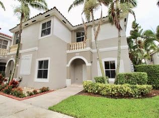 3+1 Condo — 14054 SW 49th St #20, Hollywood, 33027