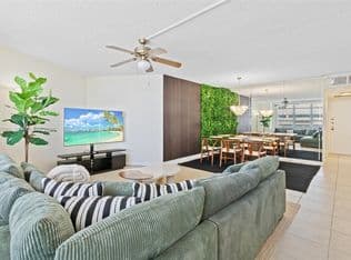1+1 Condo — 3725 S Ocean Dr APT 921, Hollywood, 33019