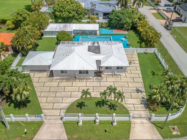 5+1 Müstakil ev — 2951 SW 139TH Avenue, Miami, FL 33175