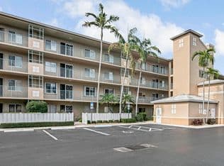 3+1 Condo — 12565 Imperial Isle Drive #208, Boynton Beach, 33437