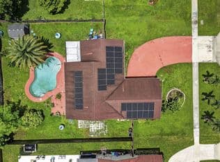 3+1 Müstakil ev — 254 LA MANCHA Avenue, Royal Palm Beach, 33411