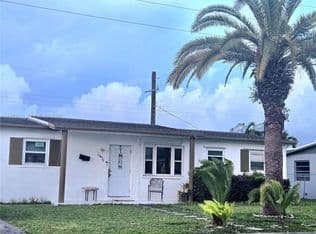 3-bedroom Single-Family Home — 10425 SW 146th Ter, Miami, 33176