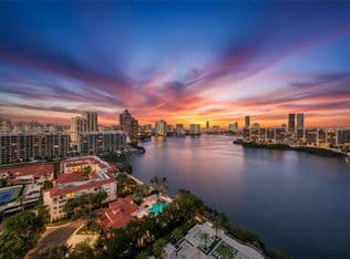 3+1 Condo — 3301 NE 183rd St Unit 2007, Aventura, 33160