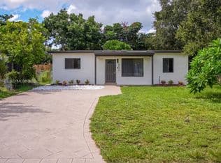 3+1 Müstakil ev — 6336 Garfield St, Hollywood, 33024