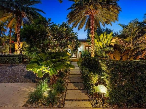 3-bedroom Single-Family Home — 231 Fluvia Ave, Coral Gables, FL 33134