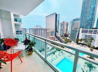 2+1 Condo — 950 Brickell Bay Dr APT 1807, Miami, 33131