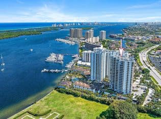 3+1 Condo — 1 Water Club Way #1604, North Palm Beach, 33408