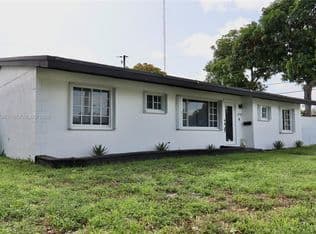 3-bedroom Single-Family Home — 19730 NW 3rd Ct, Miami Gardens, 33169