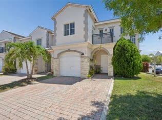 3+1 Townhouse — 8351 SW 124th Ave APT 106, Miami, 33183