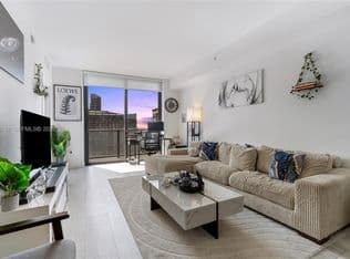 1-bedroom Condo — 55 SW 9th St Unit 3005, Miami, 33129