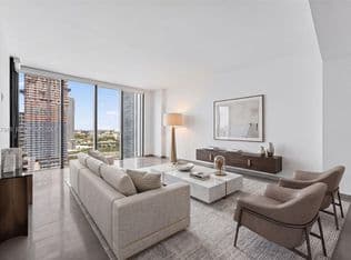 2+1 Condo — 68 SE 6th St #2110, Miami, 33130