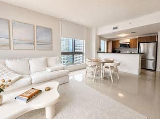 1-bedroom Condo — 300 S Biscayne Boulevard Unit T-3701, Miami, 33131