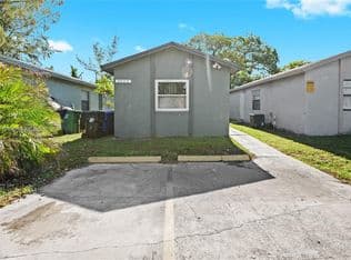 4-bedroom Property — 1022 NW 6th Ave, Fort Lauderdale, 33311