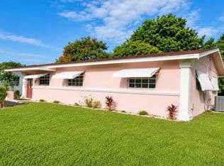 3+1 Müstakil ev — 2221 NW 30th Way, Fort Lauderdale, 33311