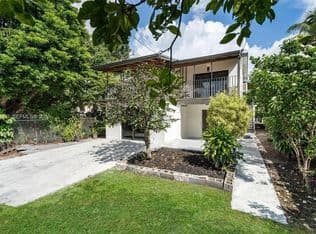 5-bedroom Single-Family Home — 1523 NW 38th St, Miami, 33142