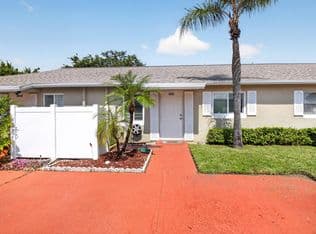 2-bedroom Condo — 18925 Argosy Drive #B, Boca Raton, 33496