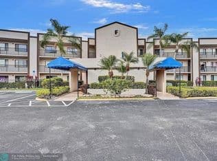 2+1 Condo — (Undisclosed Address), Fort Lauderdale, 33321