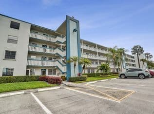 2-bedroom Condo — 1020 Lincoln, Boca Raton, 33434