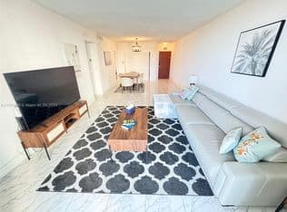 1+1 Condo — 3901 S Ocean Dr APT 3Y, Hollywood, 33019