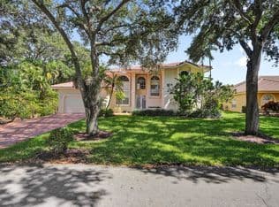4+1 Müstakil ev — 6020 NW 61ST Manor, Parkland, 33067