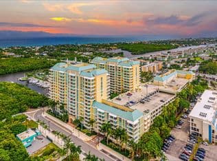 3+1 Condo — 625 Casa Loma Boulevard #1408, Boynton Beach, 33435