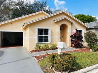 3+1 Müstakil ev — 244 Caribe Court, Greenacres, 33413
