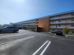 1+1 Condo — 230 NE 26th Avenue #209, Boynton Beach, 33435