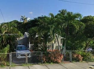 2-bedroom Single-Family Home — 863 NW 113th St, Miami, 33168