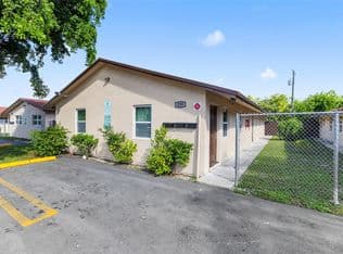 6+1 Mülk — 229 NW 12th Court, Pompano Beach, 33060
