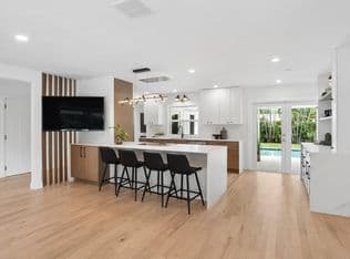4-bedroom Single-Family Home — 1551 SW 10TH Street, Boca Raton, 33486